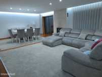 Moradia T4 com piscina