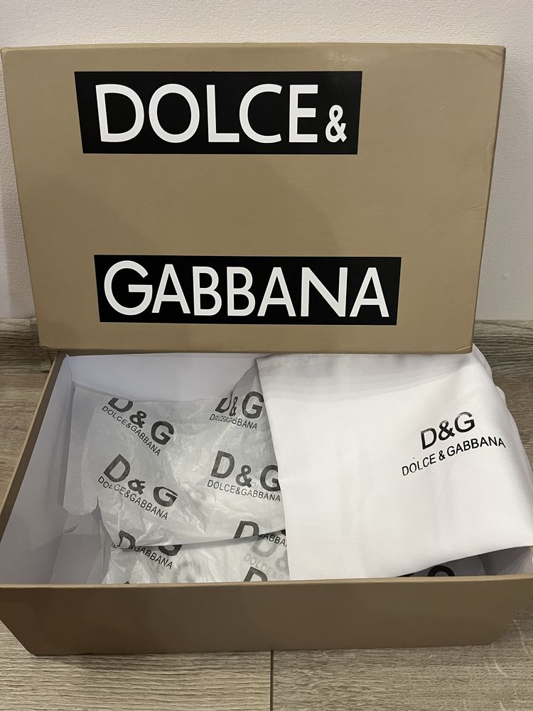 СРОЧНО! Кросівки Dolce & Gabbana 45 розмір