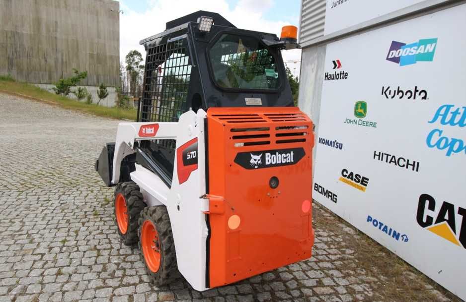 Bobcat Mini carregadora S70 Tração 4 rodas como nova