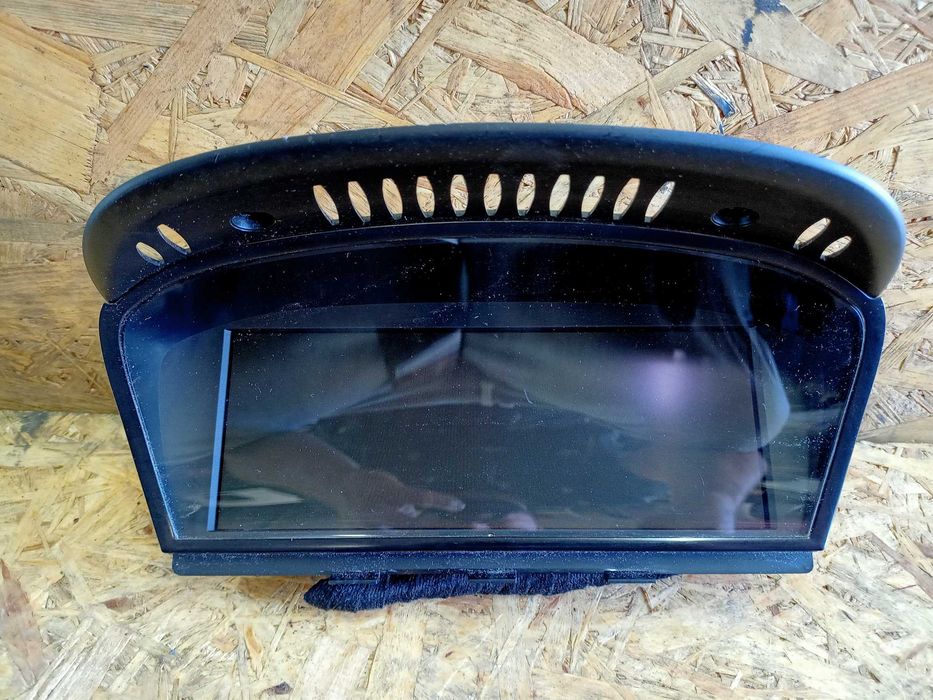 BMW E60 E61 seria 5 duży wyświetlacz radia oryginał demontaż