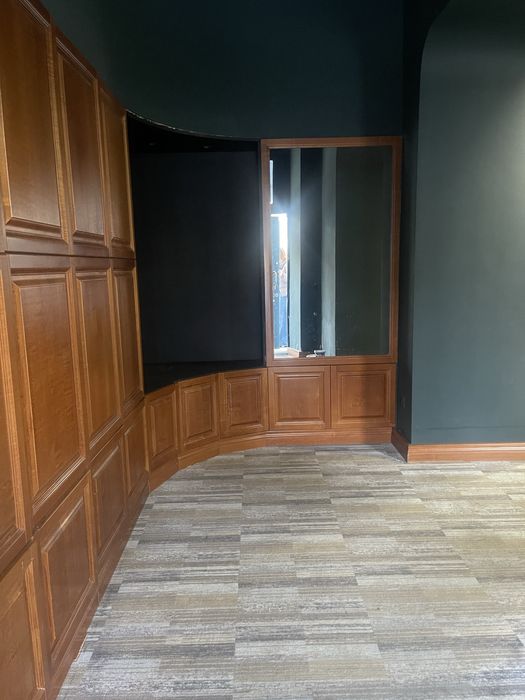 Сдаю 96м2 СОБОРНАЯ / ДЕРИБАСОВСКАЯ  Магазин Салон Шоурум