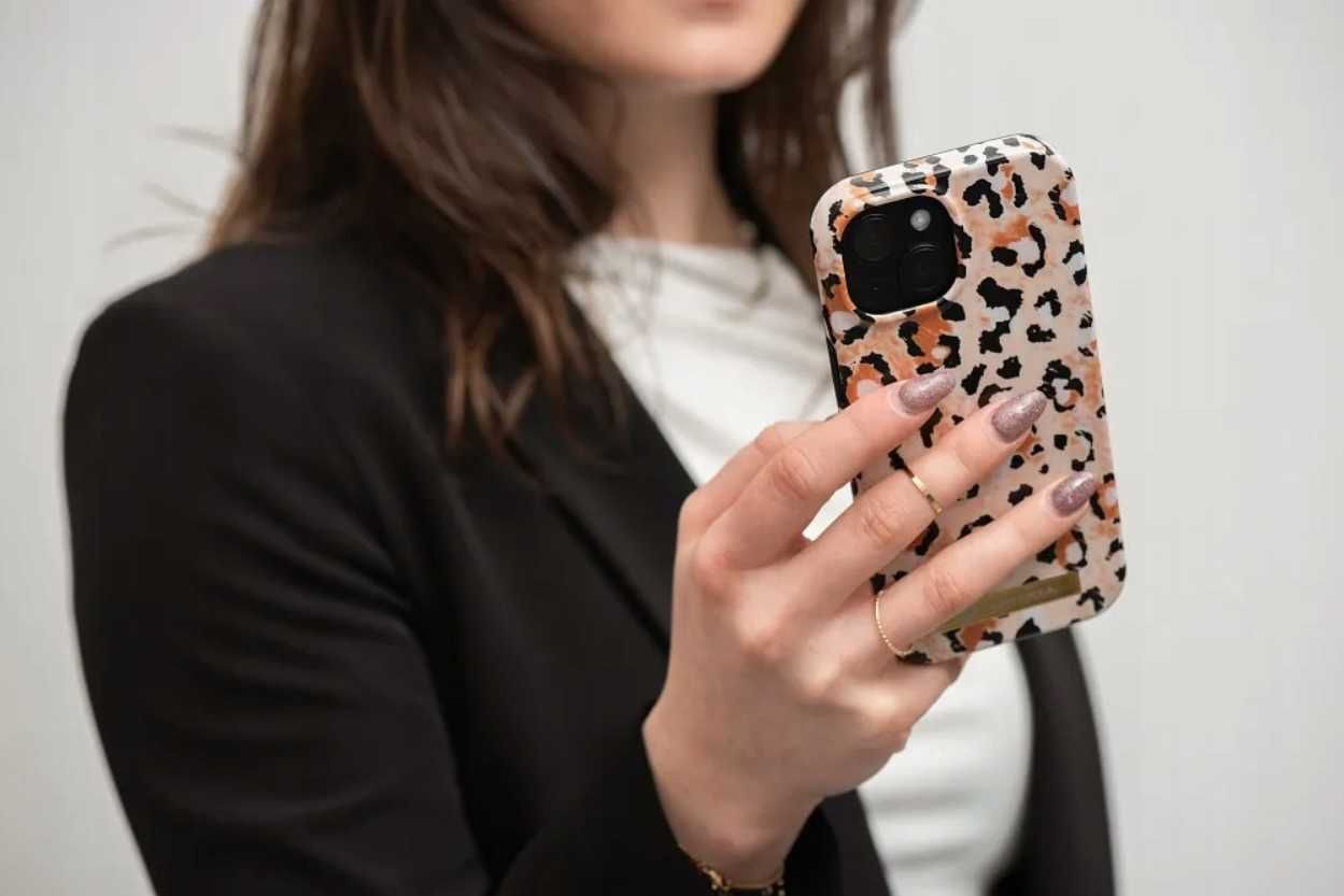 Apple iPhone 14 Pro Etui PANTERKA