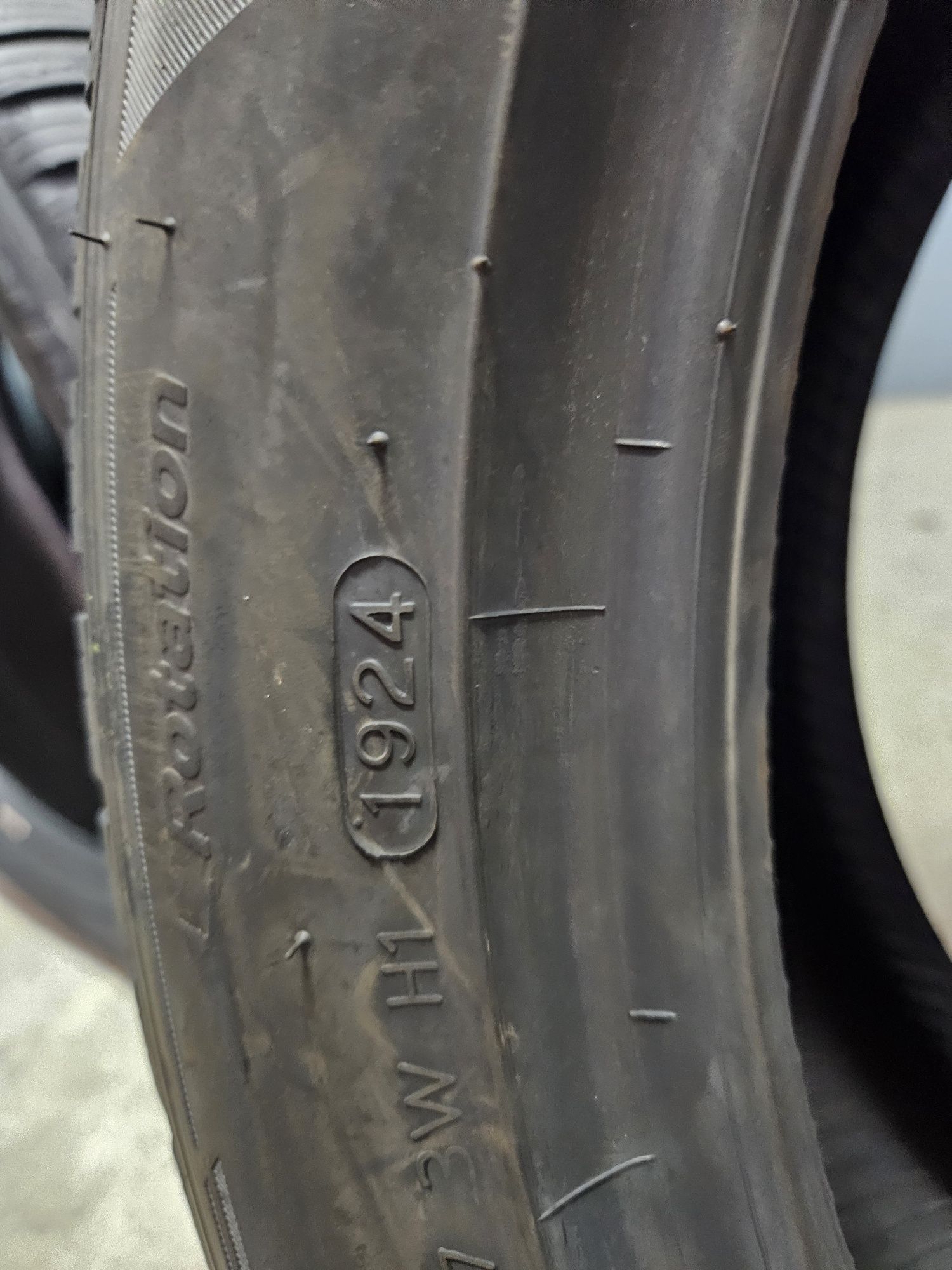 4 nowe opony zimowe HANKOOK 245/45/19 102V XL