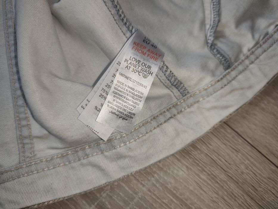 Kamizelka jeansowa jasna z przetarciami L