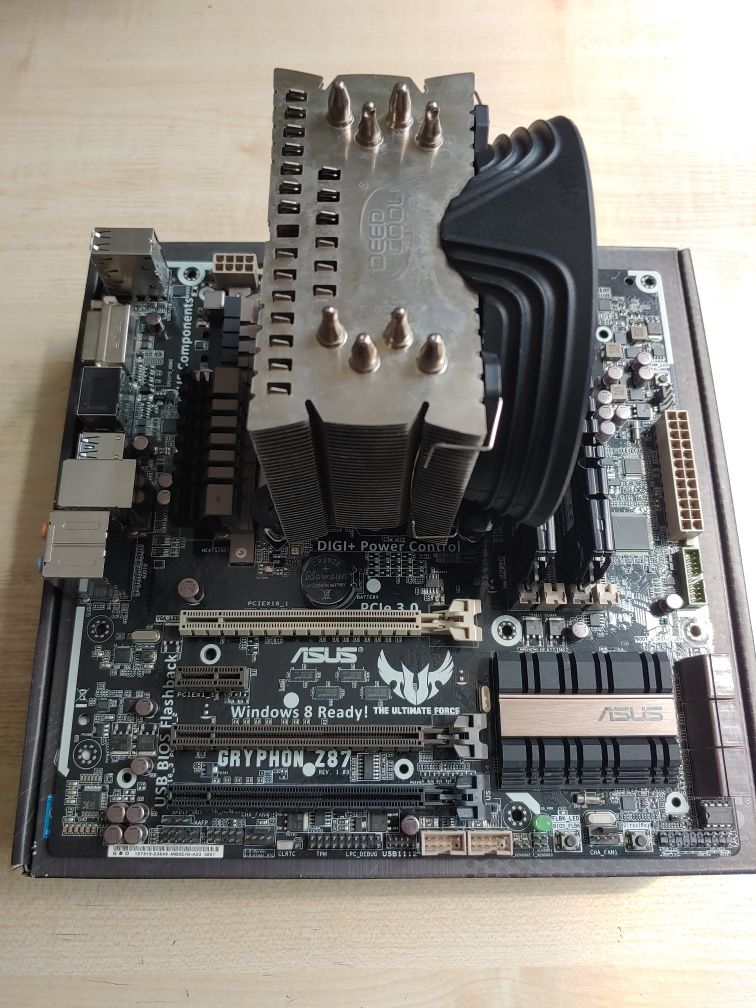 Комплект s1150: Intel Core i7 4770k, Asus Gryphon Z87, Deepcool S40