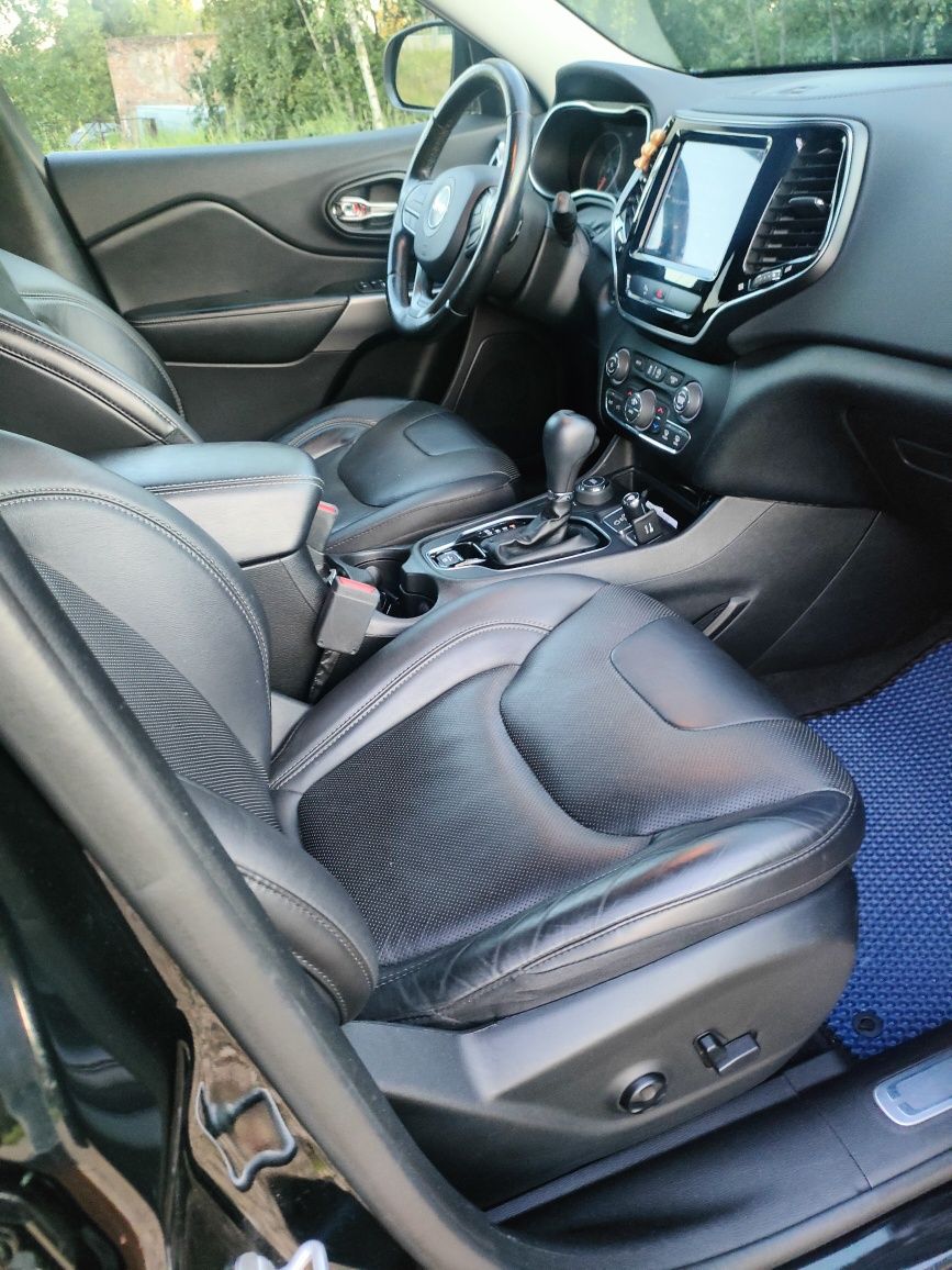 Jeep Cherokee kl 3.2 v6 2019r LPG