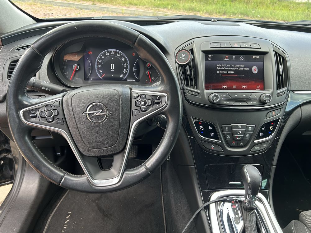 Opel Insignia OPC 2.0cdti Bi Turbo 4x4 Sport Tour Automat