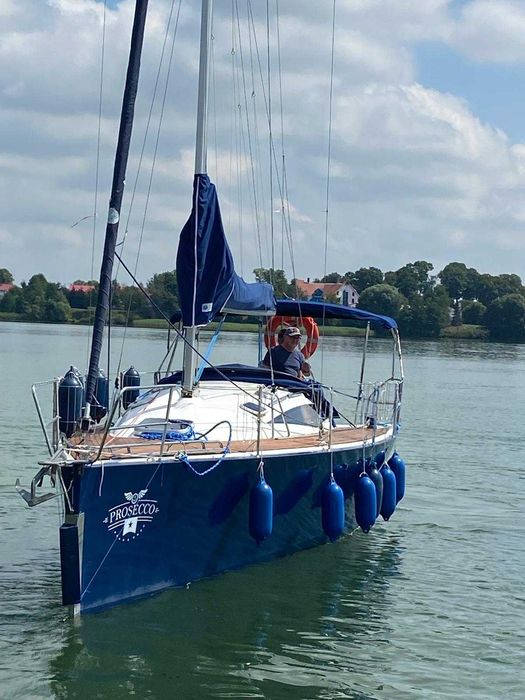 Jacht Cobra 33 - najładniejszy na Mazurach