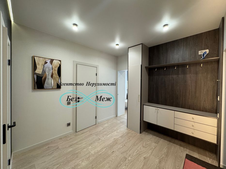 Дизайнерська 2к квартира в ЖК Софія Резиденс