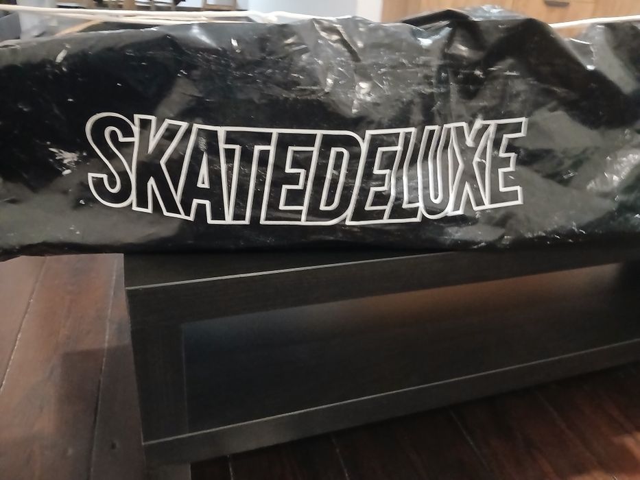 Deskorolka profesjonalna skatedeluxe 8.25