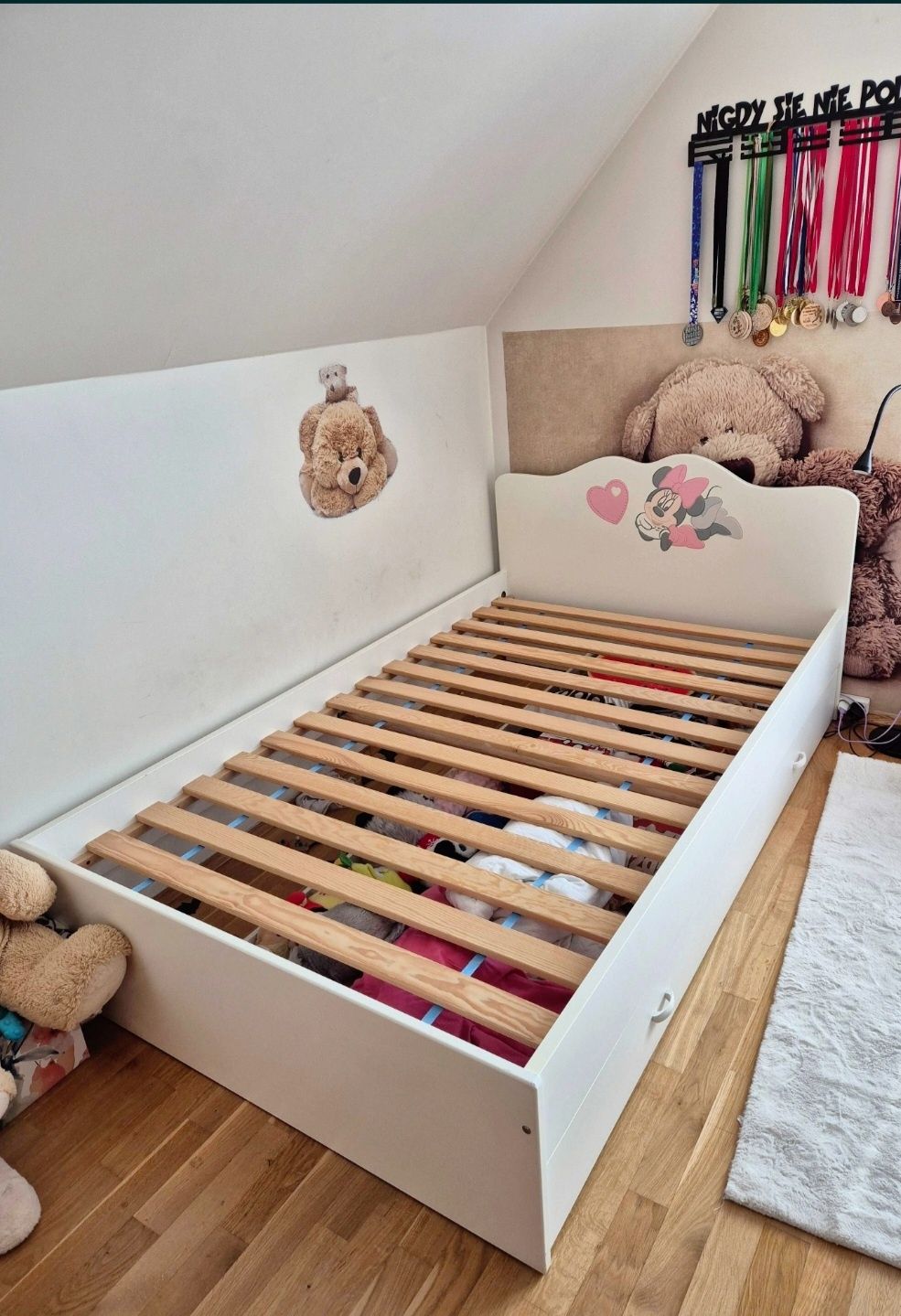Łóżko spanie 90x190 białe Meblik Minnie Mouse stan idealny barierka