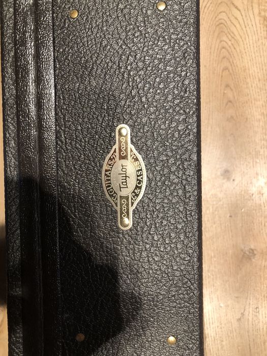 Nowy Futerał do gitary Taylor GC