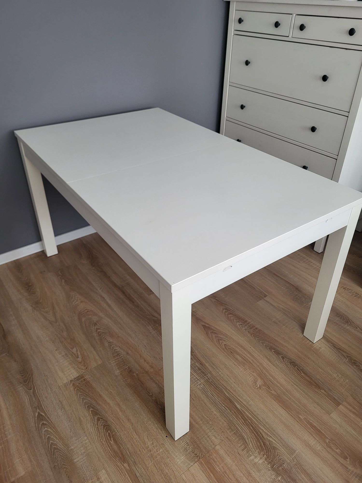 Stół rozkładany Ikea Bjursta 140-220/80