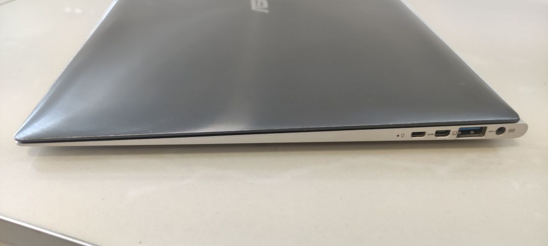 Ноутбук ASUS Zen Book (i5)