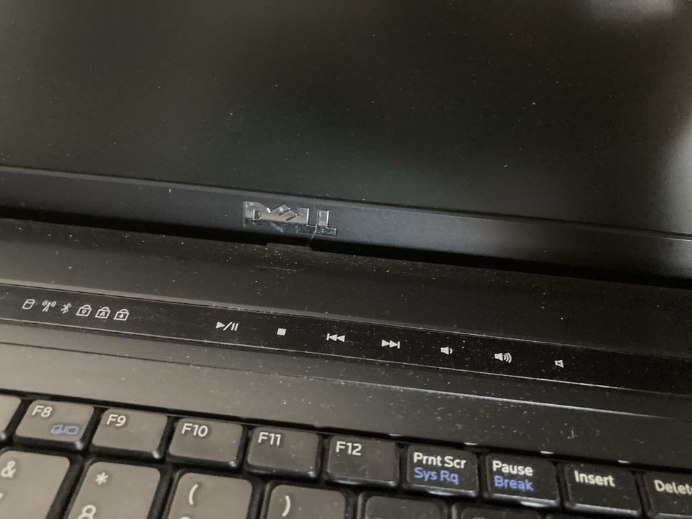 Praktycznie Nowy laptop dell vostro 3700 17 cali i7