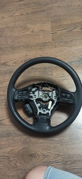 Руль кермо SUBARU в гарному стані