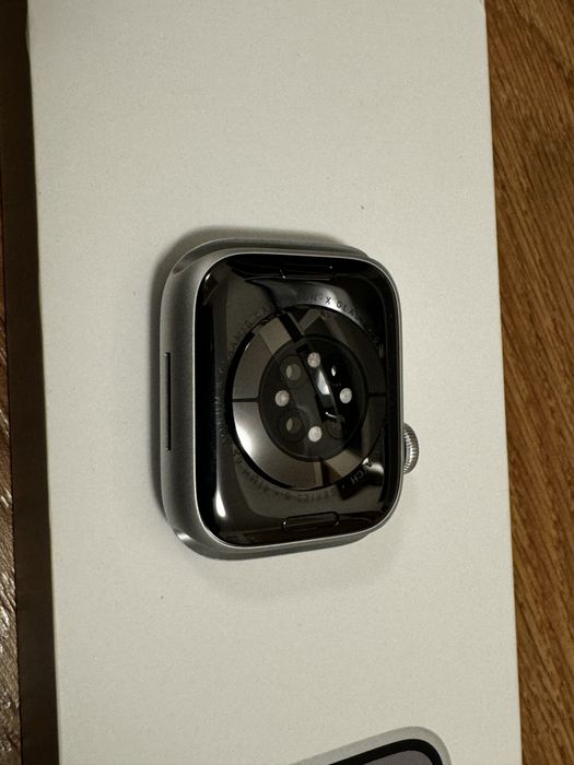 Apple Watch 8 41mm Silver p/peças