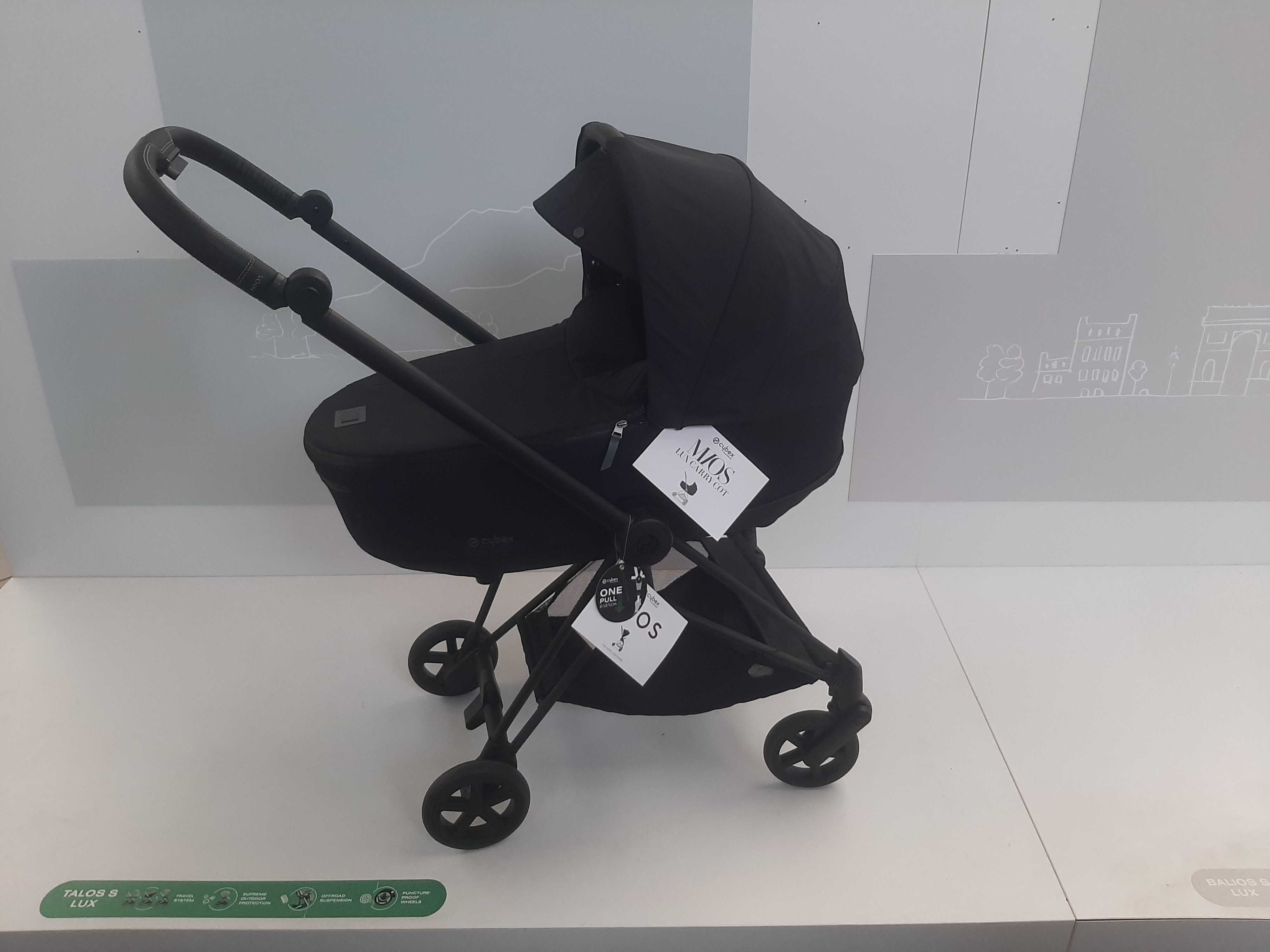 Wózek Mios Cybex komplet z gondolą i stelażem spacerówki