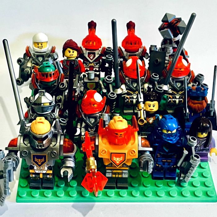 16 Figurek LEGO Nexo Knights, Wojownicy, Żołnierze + Dodatkowe Części