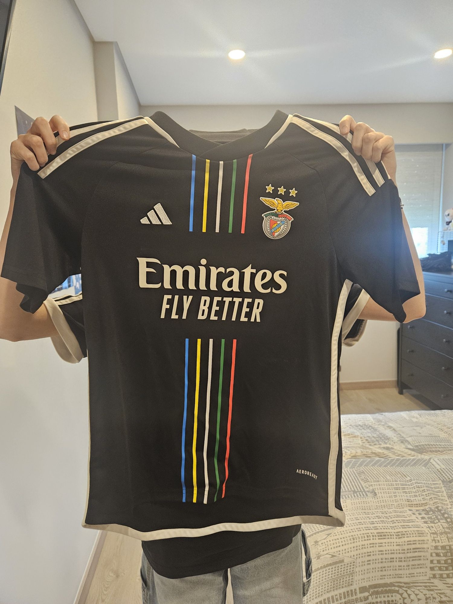 T-shirt oficial do Benfica (13-14 tamanho)