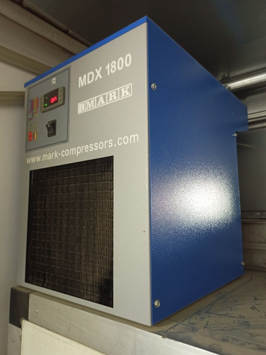 Osuszacz ziębniczy Mark MDX 1800 w stanie bardzo dobrym WARTO !!