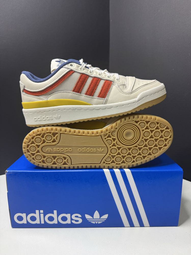 Оригінал Adidas forum low  woodwood