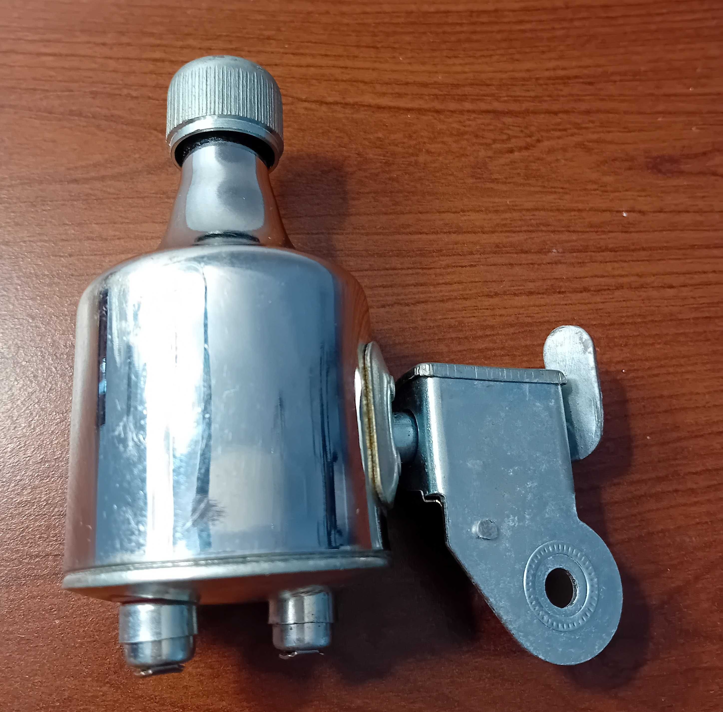 Dynamo rowerowe / prądnica rowerowa 12V 6W / NOWE /.