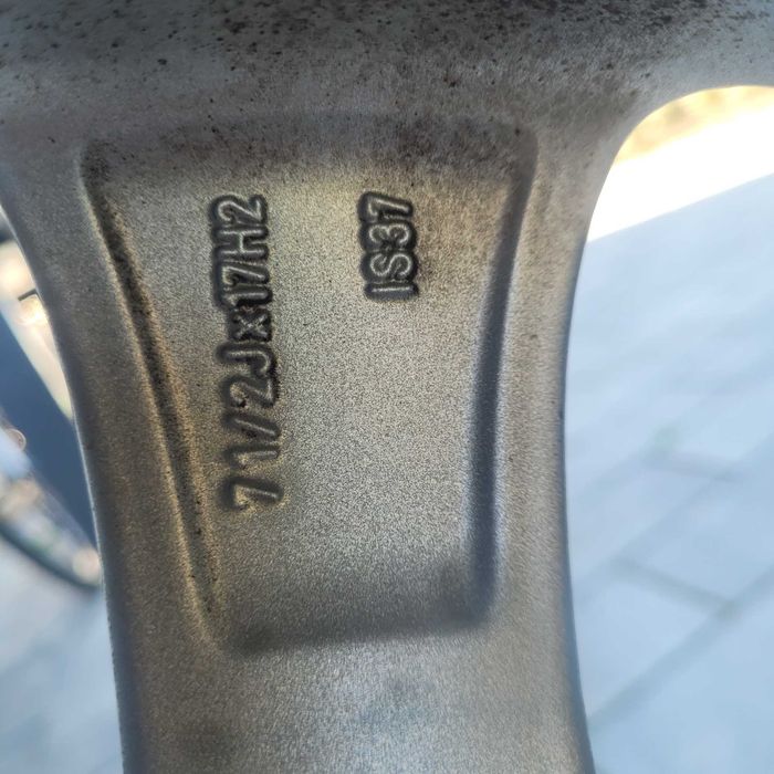Alufelgi 17 BMW 5x120 1 3 X1 X3 F30 E90 E46 F20 E87 83 F25