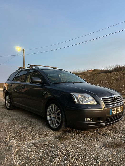 Toyota Avensis 2.2 D-CAT D4D Full Extras 177cv