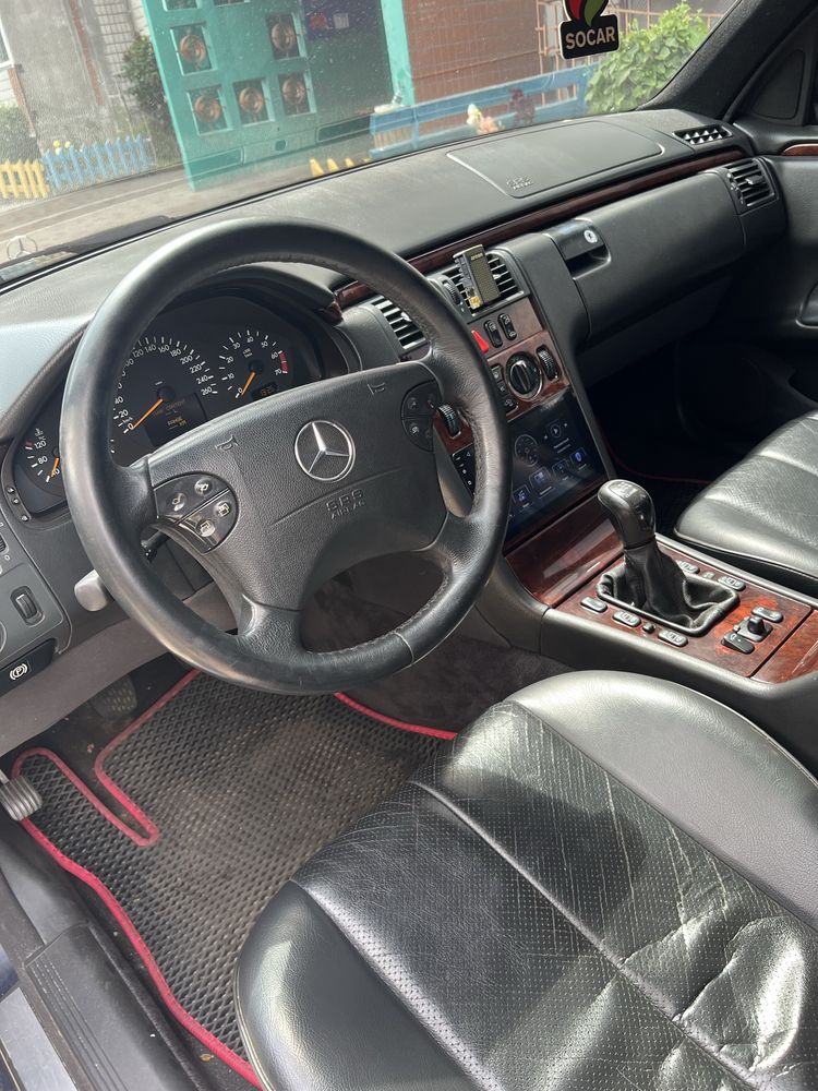 Mercedes-Benz E-Class W210 2.40 л 2000р