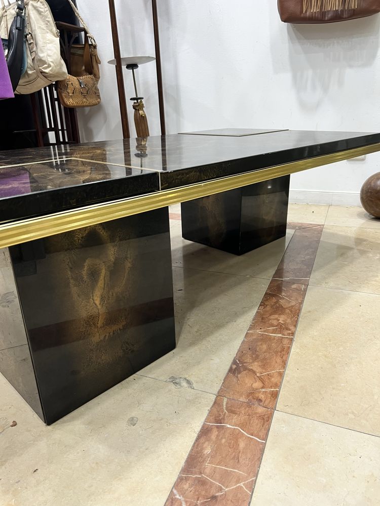 Mesa italiana para centro de sofás