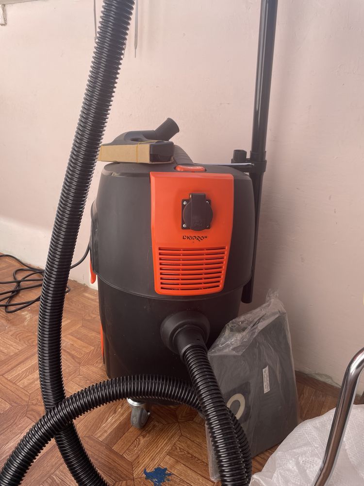 Пилосос Dnipro-M VCW-30SA Autoclean