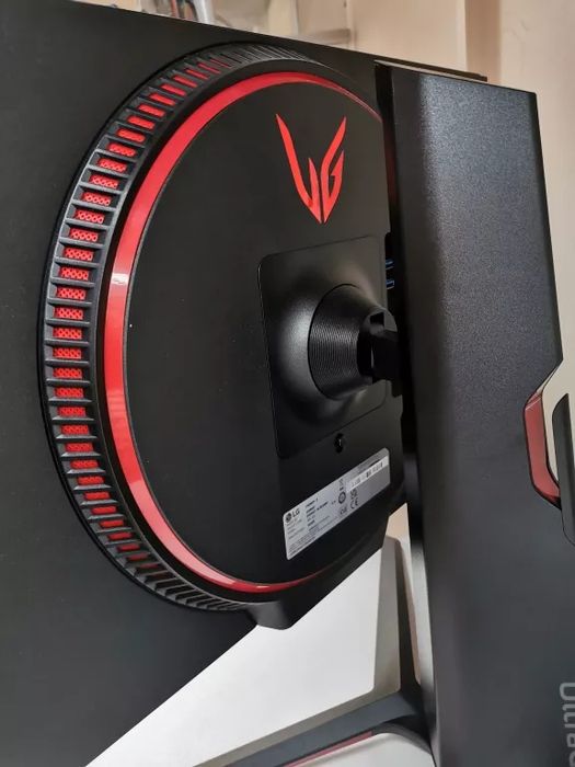 Monitor LG UltraGear 27" 4K Nano IPS 27GN950B