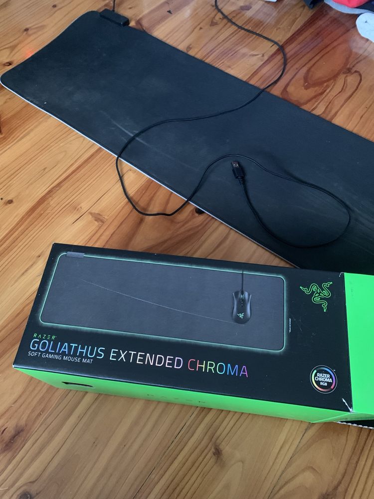 Podkładka Gamingowa Razer Goliathus Extended Chroma RGB pod myszkę