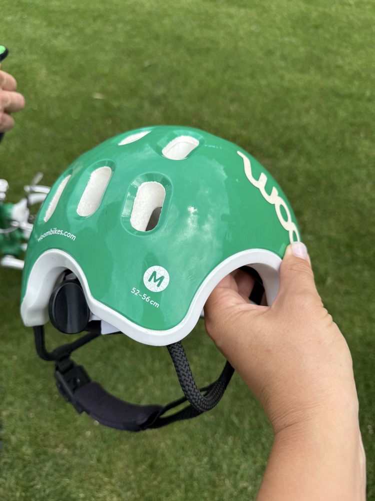 Kask Woom rozm M 52-56 cm plus rękawiczki