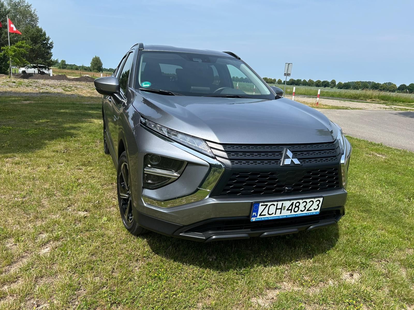 Mitsubishi eclipse cross 2.4 hybrid plug-in PHEV