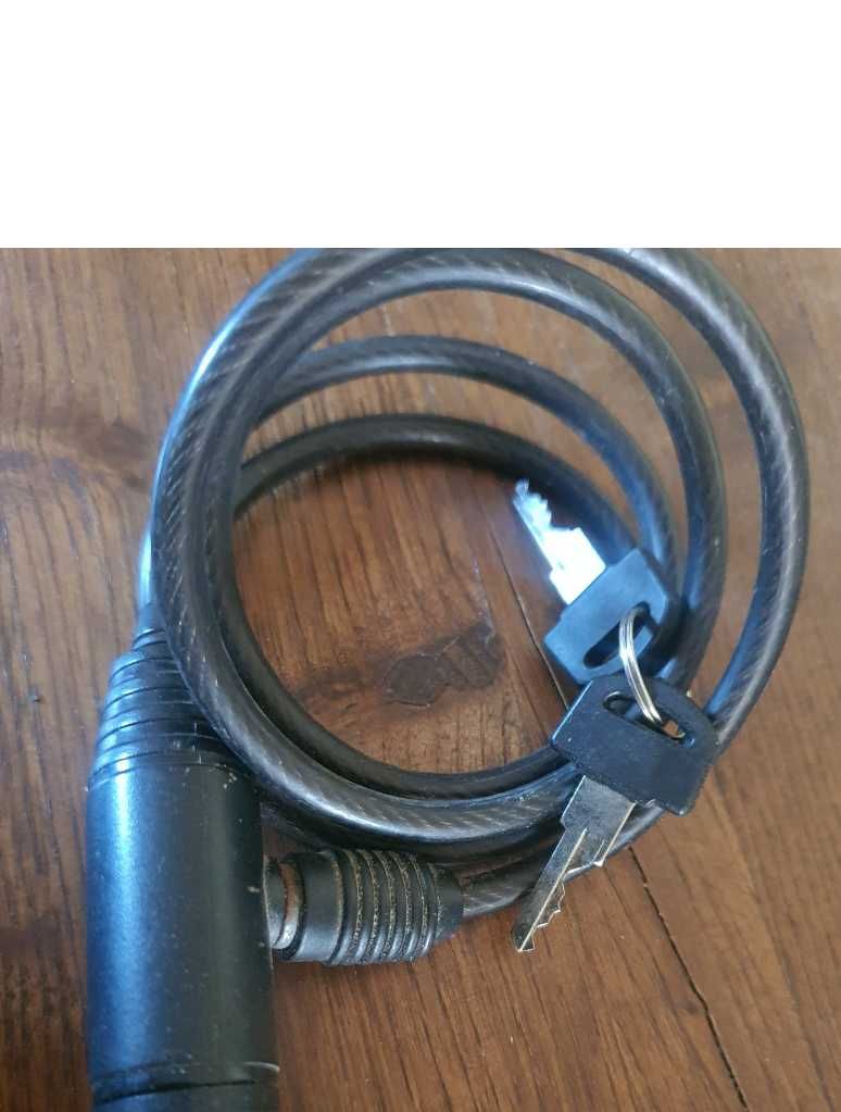 cadeado preto em segunda mão bom para bicicletas