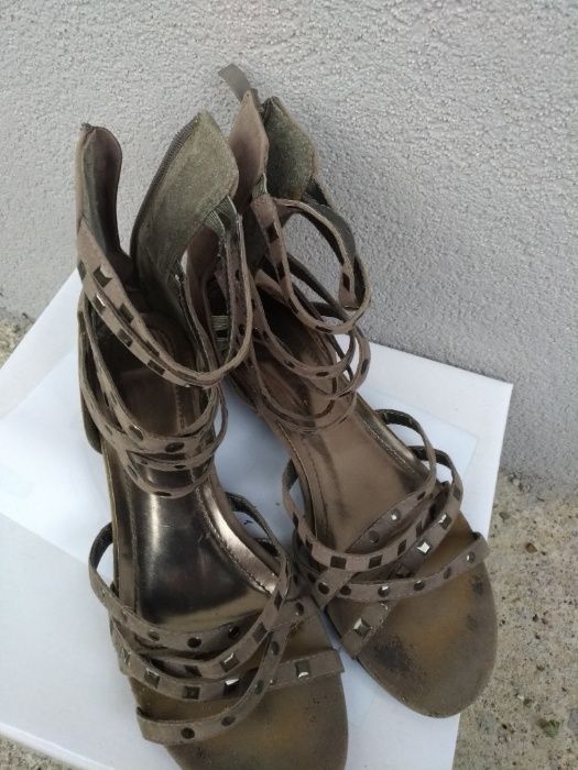 Buty sandały sandałki szare ozdobne eleganckie zamsz rozmiar 41