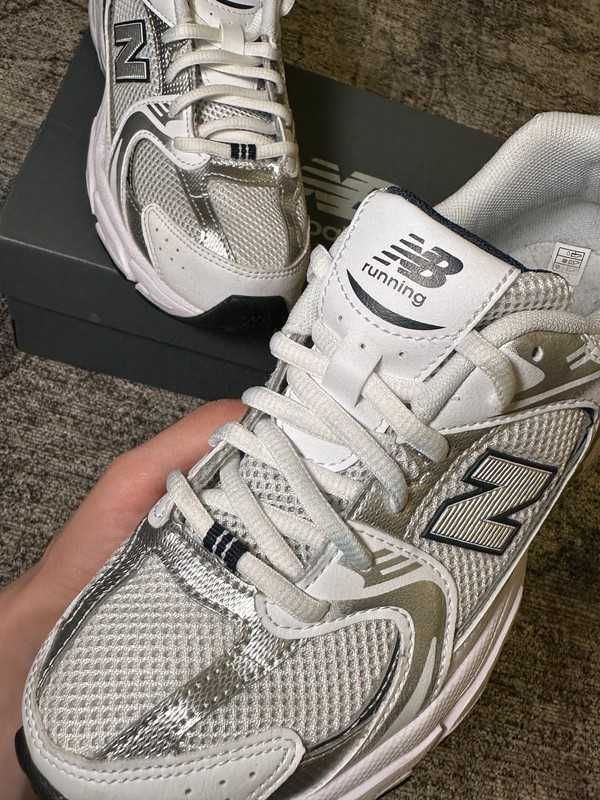 Biały^ufać^NewBalance530^UnisexTrampki Roz.38.5