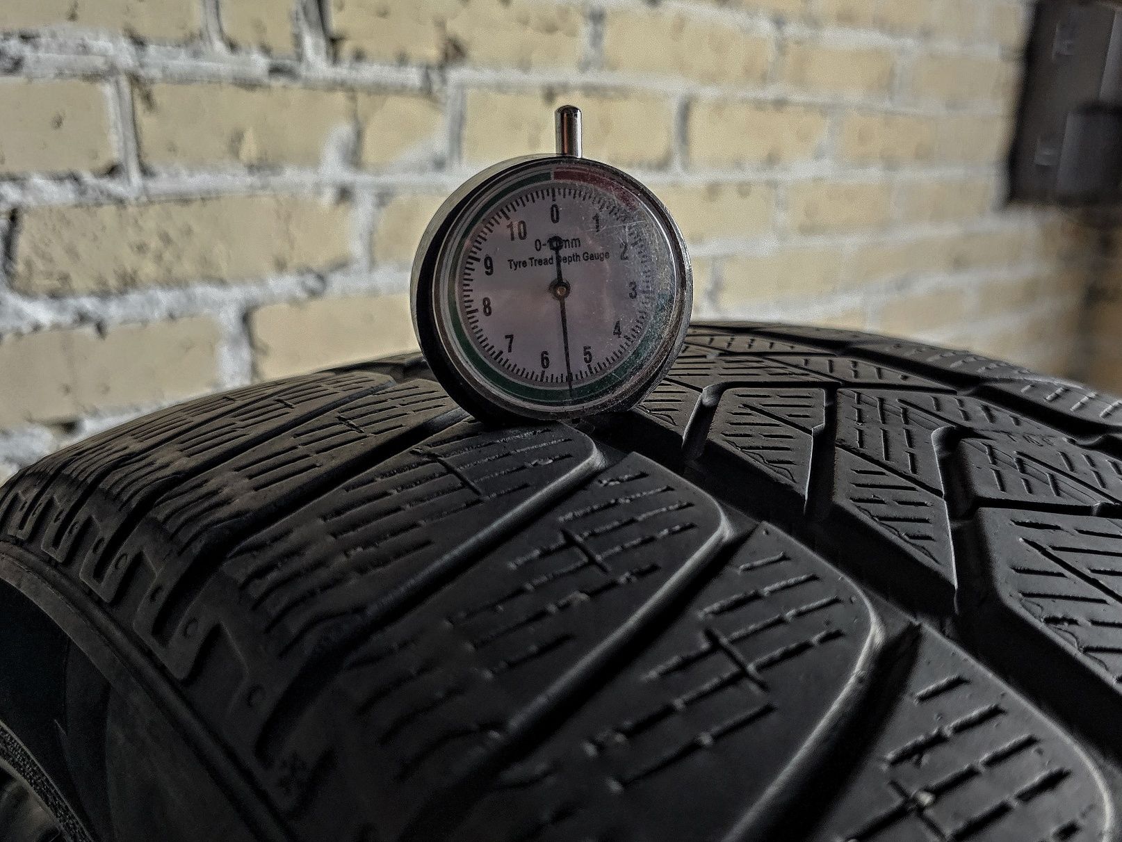 Шини 255/45r20 Pirelli | 2022 | 5.5mm | GB | Ідеальний стан | Комплект