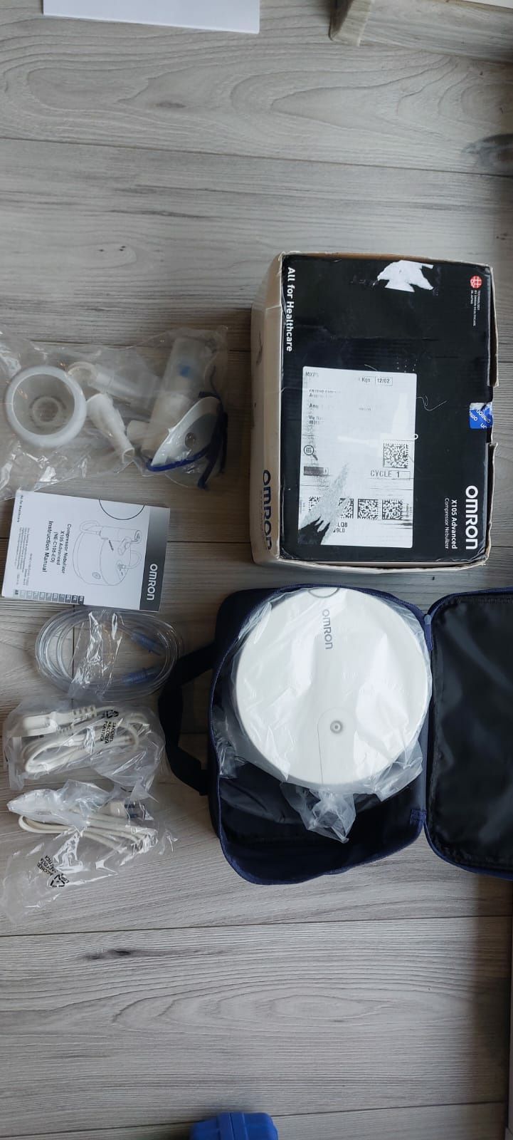 Inhalator Omron x105