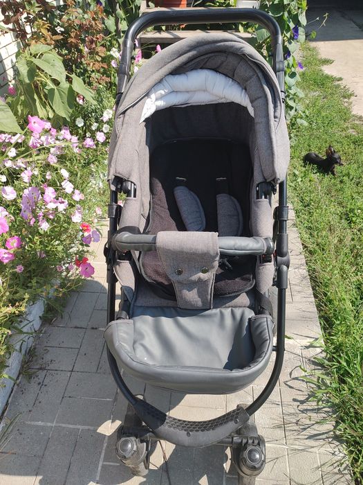 Продам дитячу коляску