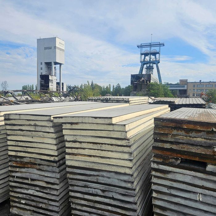 Płyta warstwowa – styropian srebrna