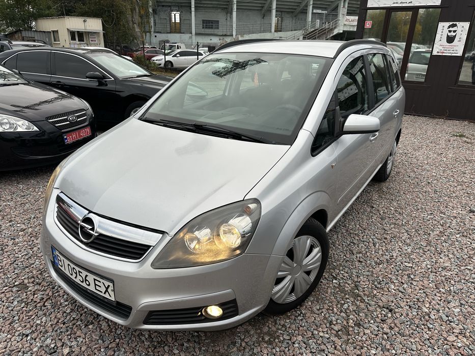 Opel Zafira! Сім місць! Без вкладень!