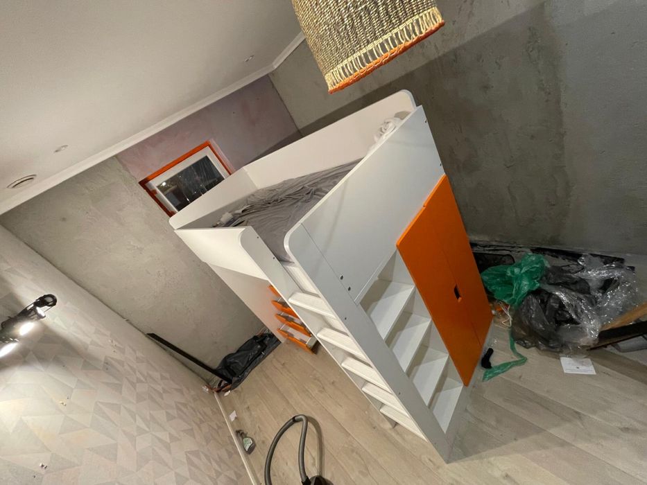 Łóżko na antresoli z biurkiem IKEA