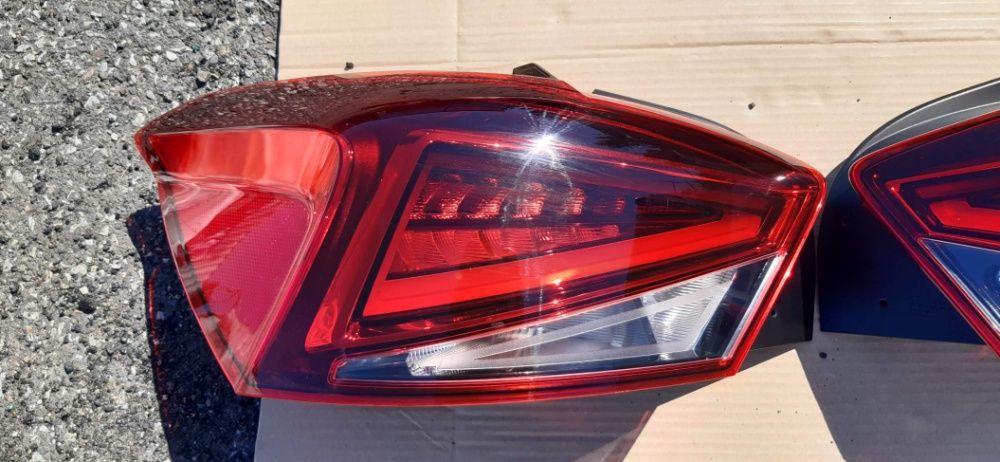 Lampa tył Seat Ibiza KJ V model od 17r do teraz prawa strona