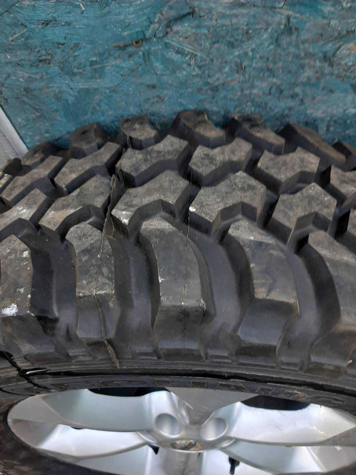 Шини грязево-снігові 4шт Technik Tracker 255/65 R17  mud+snow не юзані