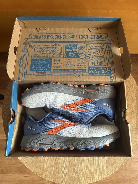 Кросівки Brooks Cascadia 17