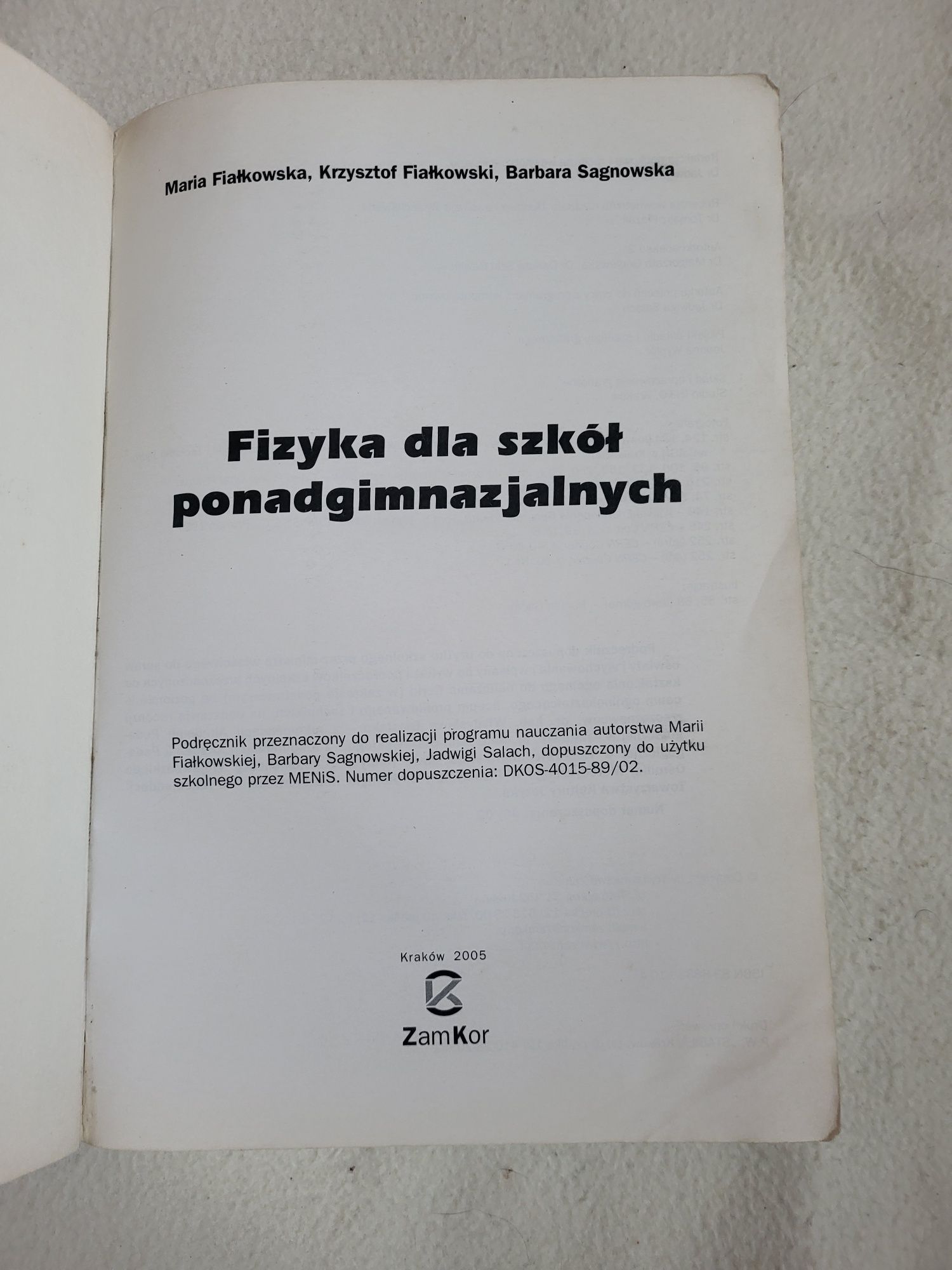 AKTUALNE Fizyka dla szkół ponadgimnazjalnych Zamkor