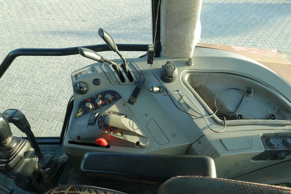 Massey Ferguson 6140 + ładowacz (6120,6255,6130)